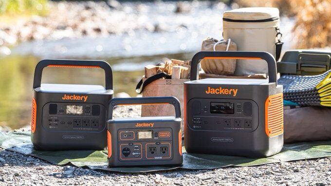 Three Jacker portable power stations that are easy to carry and are versatile to use